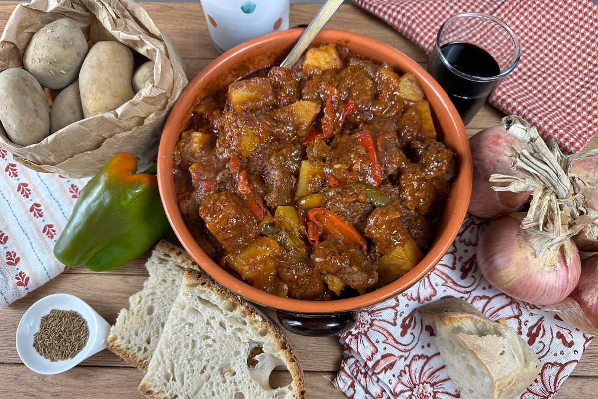 Gulash con Paprika 10 Porzioni